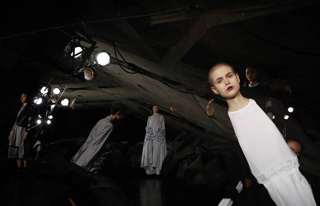 London Fashion Week - Roberts Wood Fashion Show