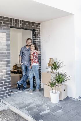 IMAGO Creative, Lifestyle, Einzug in neues Haus