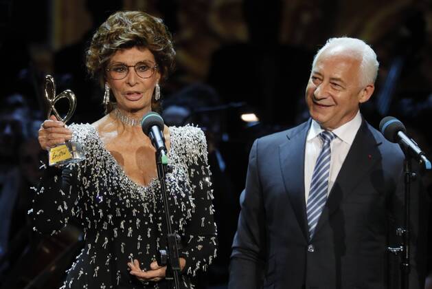 Sophia Loren bei BraVo Music Awards in Moskau ausgezeichnet