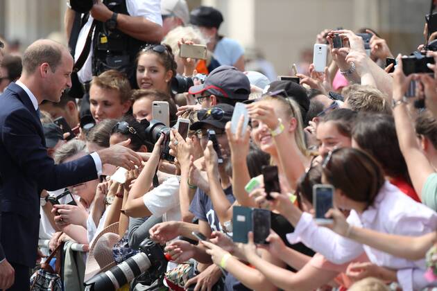 Prince William and Kate with Michael Müller at the Brandenburg Gate in Berlin