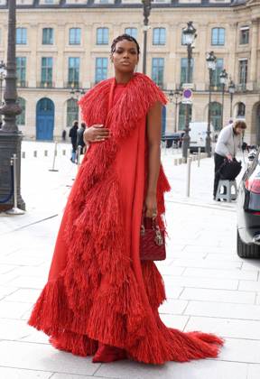 Paris Fashion Week, guests in front of the Hotel Ritz