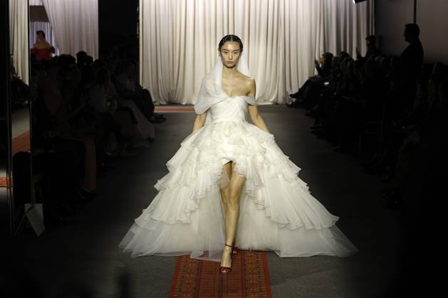 Paris Fashion Week, Giambattista Valli fashion show