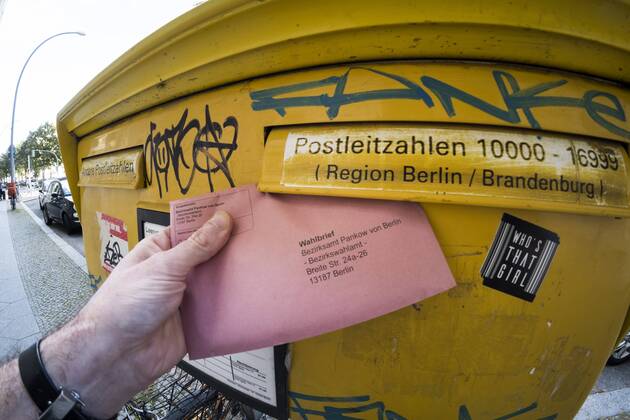 Bundestag election: Postal Voting in Berlin