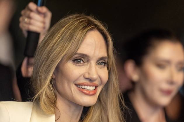 Santa Barbara Film Festival - Angelina Jolie erhält Matlin Modern Master Award