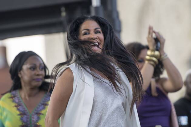 Tribute to Prince in Philadelphia - Sheila E