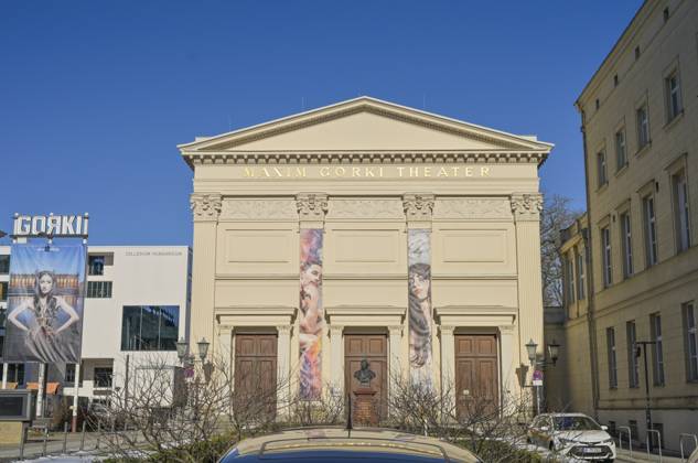 The Gorki Theatre cancels the world premiere of Adania Shiblis story A minor detail