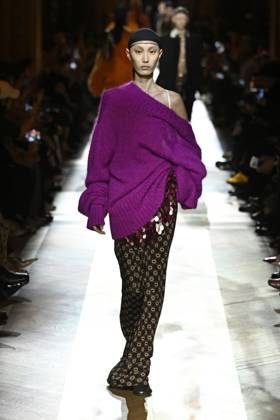 Paris Fashion Week, Dries van Noten fashion show