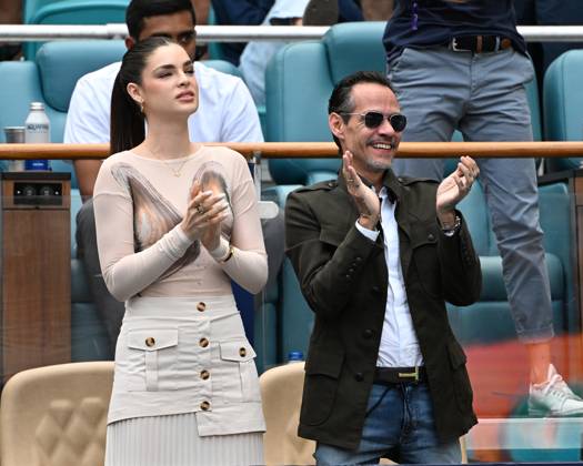 Marc Anthony und Nadia Ferreira besuchen Tennisspiel in Miami