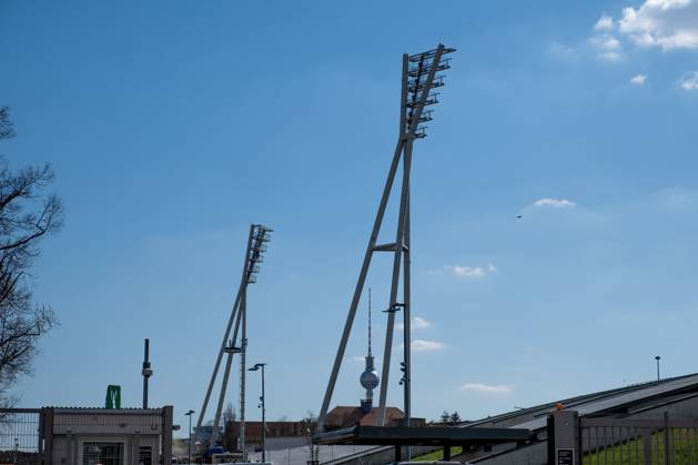 Berlin, Light poles in the Jahn-Sportpark are blown up - Archive pictures