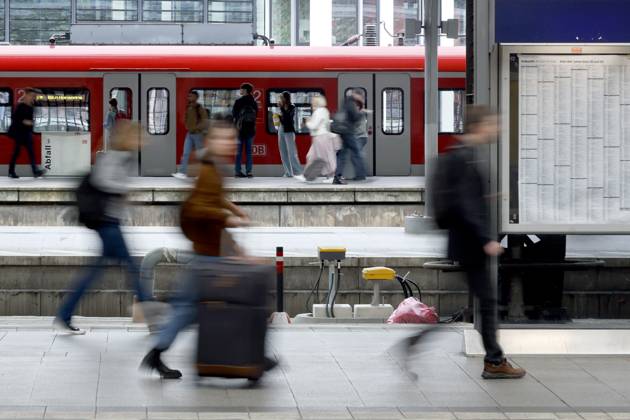 Ban on alcohol at all railway stations in Germany comes into force today