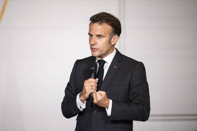 Frankreich, Präsident Emmanuel Macron bei der Preisverleihung No to Bullying in Paris