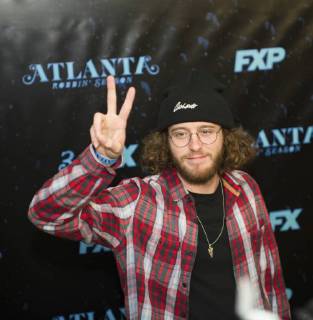 Atlanta Robbin Season Premiere