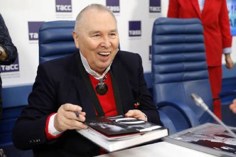 Fashion designer Slawa Saizew celebrates his 80th birthday