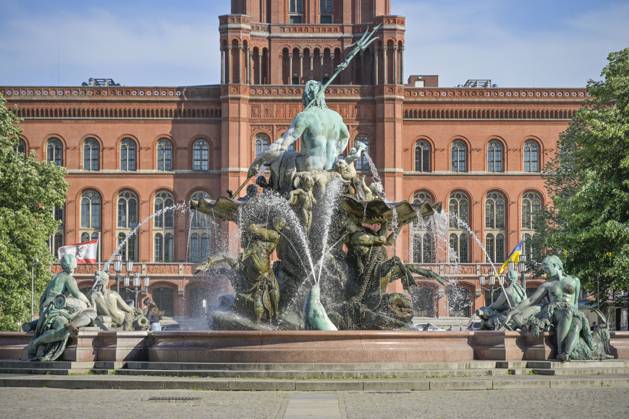Berlin, Neptune Fountain to be extensively renovated by the end of 2026 - Stock photos