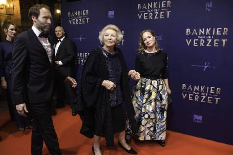 Princess Beatrix at film premiere in Amsterdam