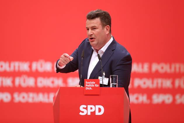Hubertus Heil signalisiert Bereitschaft für SPD-Führungsamt, Archivbilder