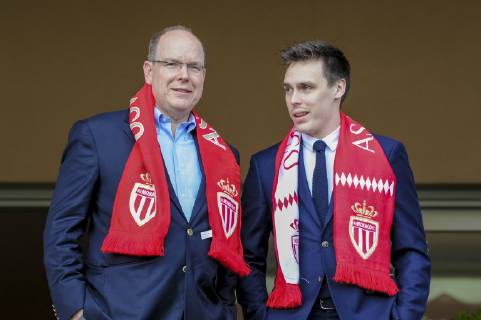 Prince Albert II of Monaco follows game of AS Monaco