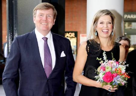Dutch royal couple at Gurre Lieder premiere in Amsterdam
