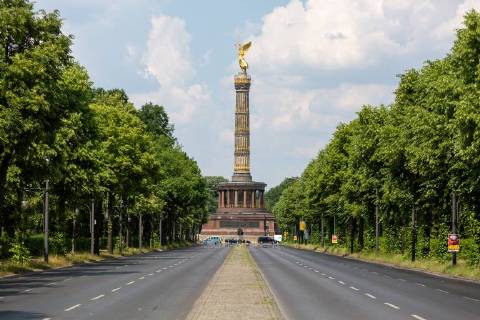 Hofjägerallee in Berlin will be called Helmut-Kohl-Allee from May 2026