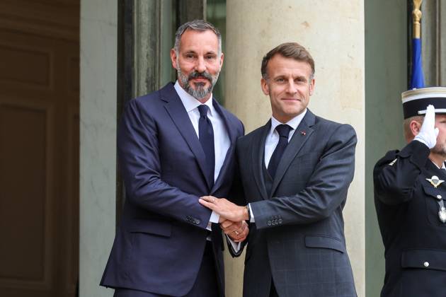 France, Paris, Emmanuel Macron receives Prince Rahim Aga Khan V in Paris