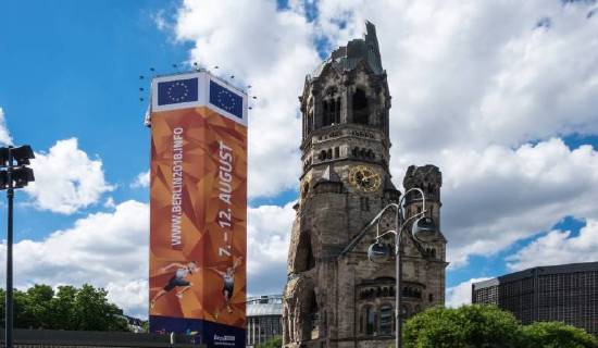 Cloaked bell tower promotes European Athletics Championships in Berlin