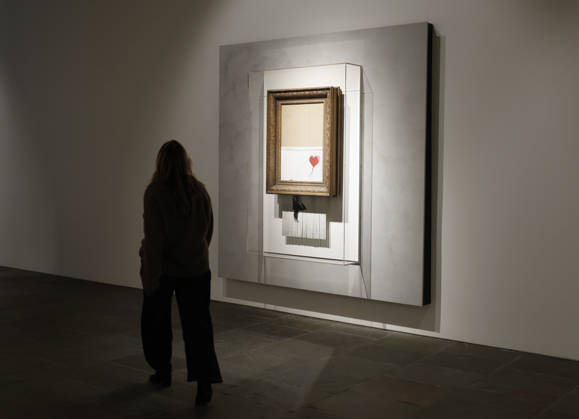 Sotheby s in New York, auction of Banksy s Girl without Balloon