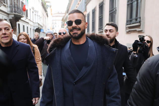 Mailand Men s Fashion Week, Gäste der Giorgio Armani Modenschau