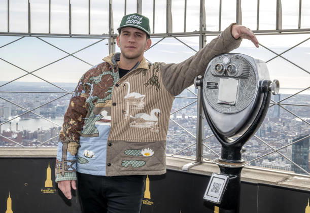 Illenium besucht das Empire State Building in New York