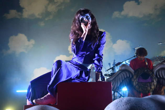Magdalena Bay concert in London
