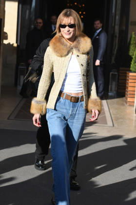 Paris Fashion Week, Bella Hadid leaves her hotel
