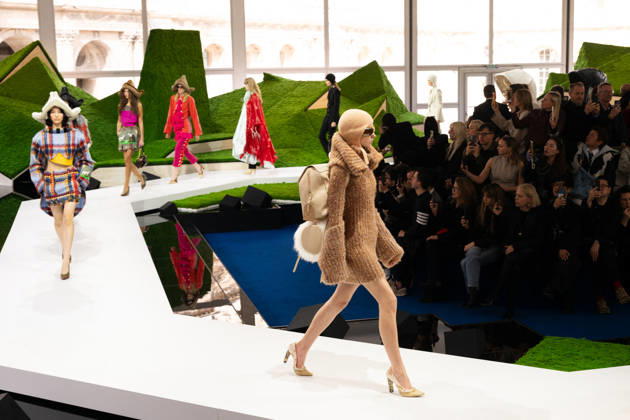 Paris Fashion Week, Louis Vuitton fashion show