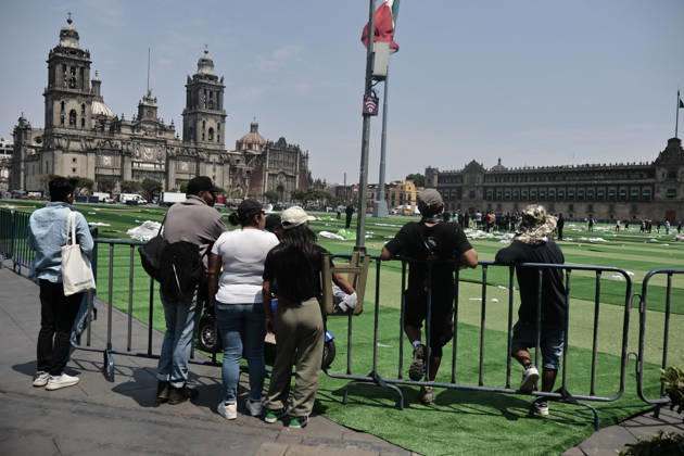 Mexico, Guinness record attempt for biggest football hour in Mexico City