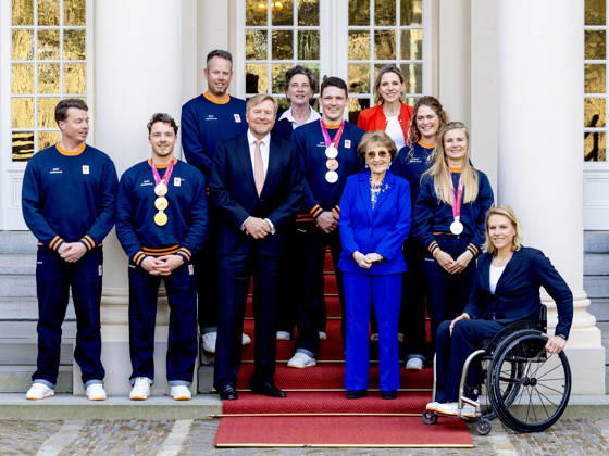 Royals, King Willem-Alexander and Princess Margriet receive Paralympic medallists