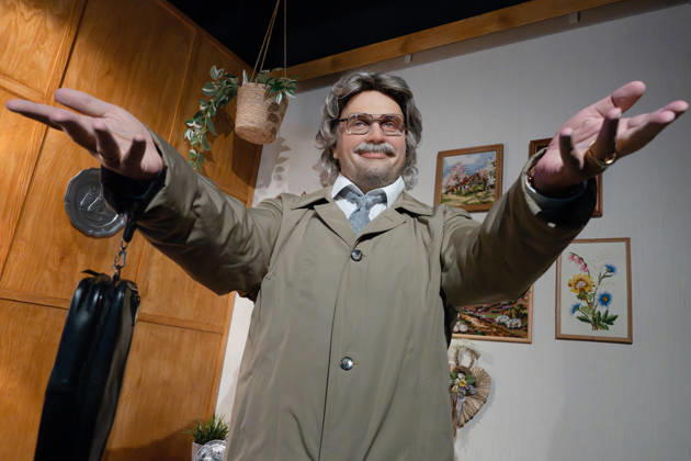 Presentation of Horst Schlämmer's living room at Madame Tussauds in Berlin