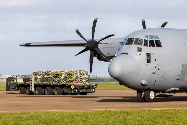 Großbritannien, Mutmaßlicher Anschlagsversuch auf von USA genutzte Militärbasis RAF Fairford, Archivbilder