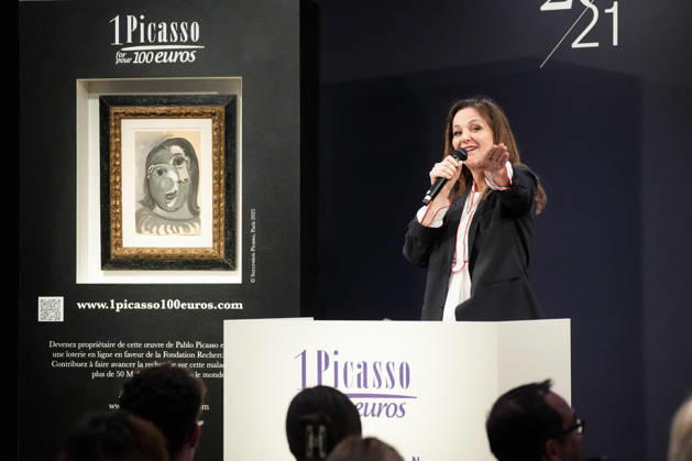 France, Competition 1 Picasso for 100 euros at the Opera Gallery in Paris