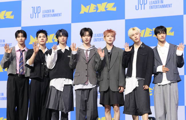 Musik, Nexz S Pressetermin in Seoul