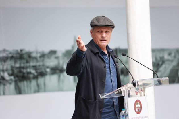 Viggo Mortensen Vortrag in Sevilla