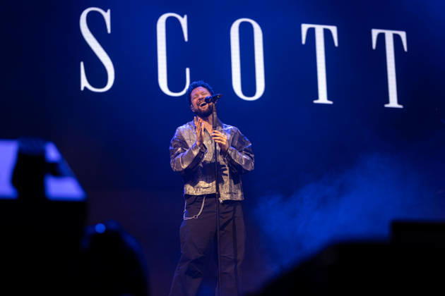 Musik, Calum Scott Konzert in Porto