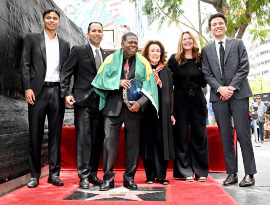 Celebrity, Paulinho da Costa wird mit Stern auf dem Hollywood Walk of Fame geehrt