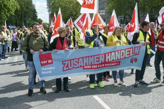 Hamburg, Ver.di warning strike