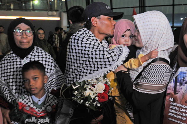 Indonesien, Aktivisten nach Israel-Abschiebung im wegen Gaza-Hilfsflotte in Tangerang