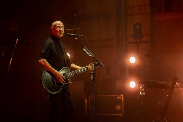 Music, Midge Ure concert in Cambridge