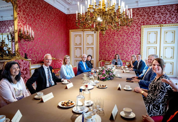 Royals, Königin Maxima und König Willem-Alexander bei Treffen mit Bürgern in Den Haag
