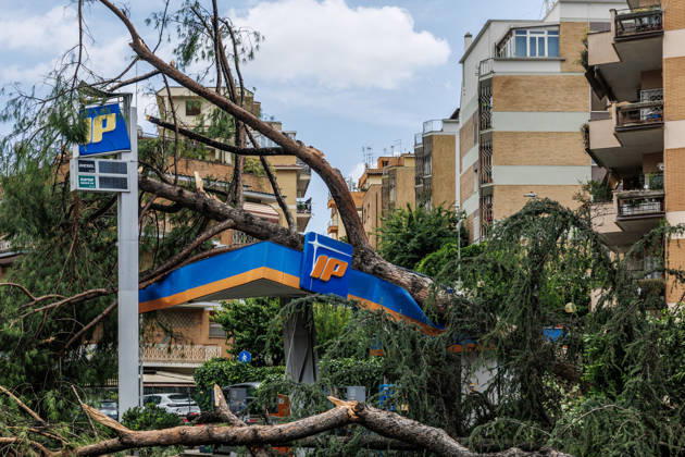 Italien, Schäden nach Sturm in Rom
