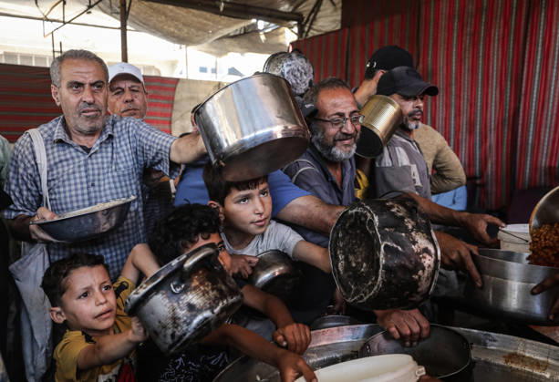Middle East conflict, Gaza, Food distribution in Gaza City
