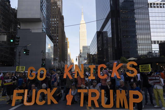USA, Proteste gegen den Besuch von Donald Trump bei den New York Knicks