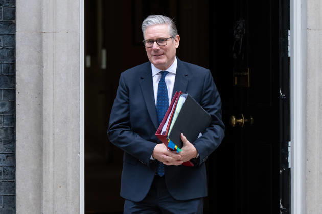 Great Britain, Keir Starmer in front of 10 Downing Street in London
