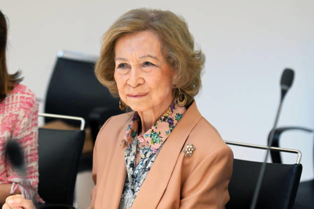 Royals, Queen Sofia of Spain at the annual meeting of the Escuela Superior de Musica in Madrid