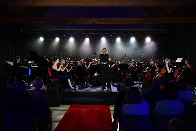 Music, anniversary gala at Leopoldshain Castle